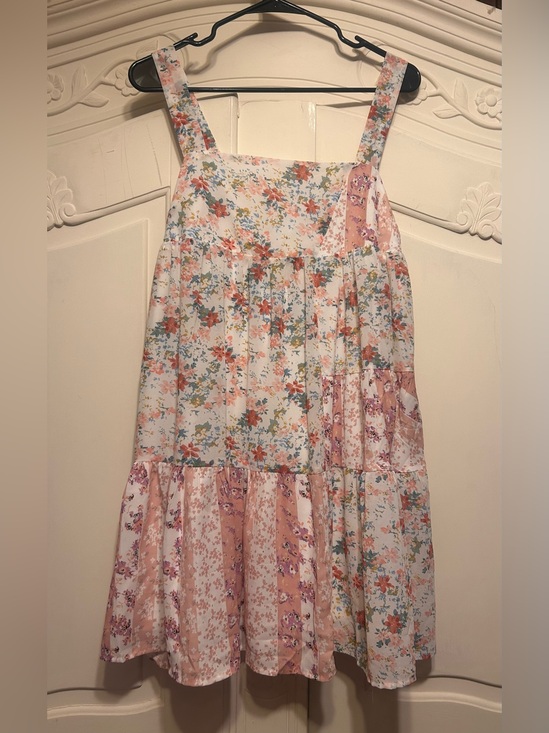entro Dresses & Skirts - Entro Pink & White Baby Doll Floral Patchwork Tiered Sundress